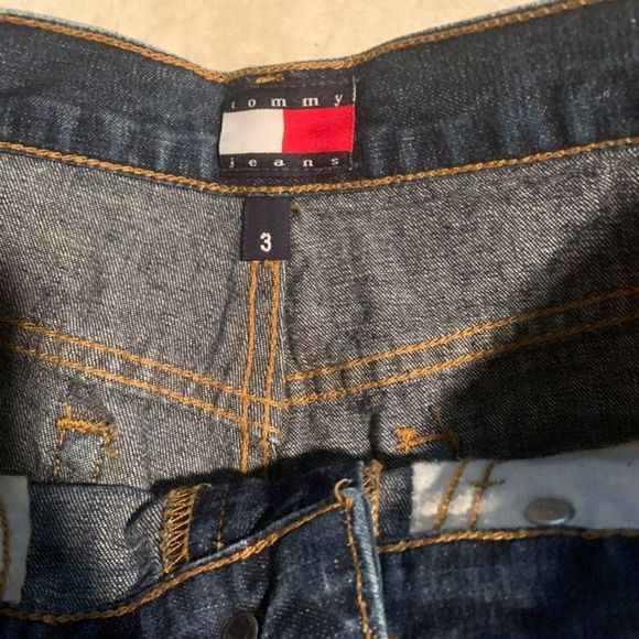Vintage Tommy Hilfiger denim jean shorts 3 s - Picture 7 of 7